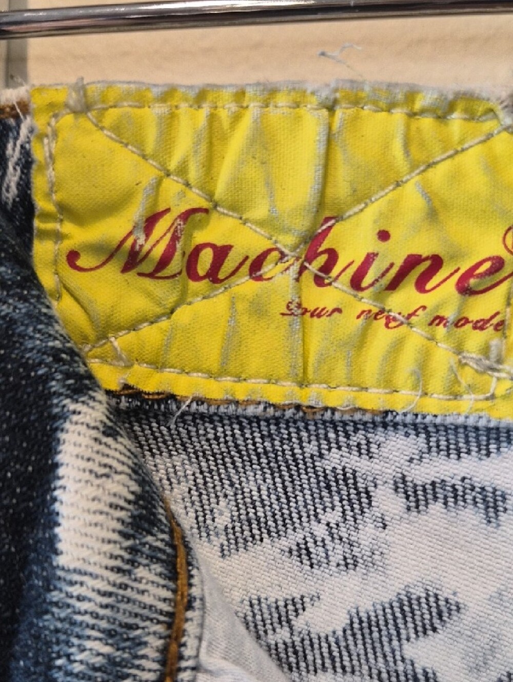 Machine British Flag Ripped Jeans - Picture 2 of 16